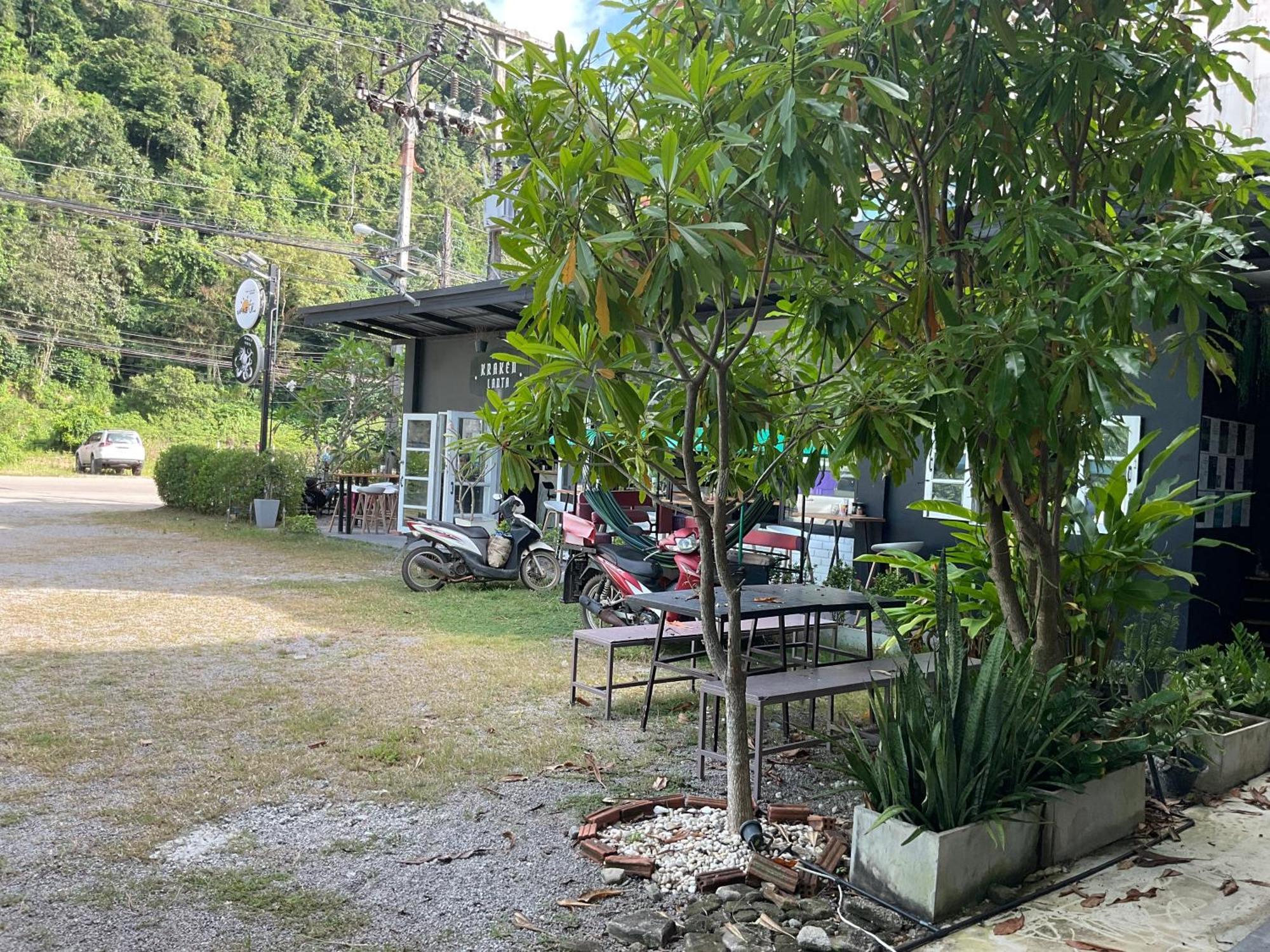 Wake Up @Lanta Hotel : Cafe Ko Lanta Exterior foto
